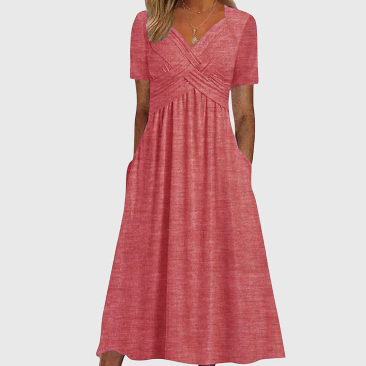 Amanda - Flattering Dress