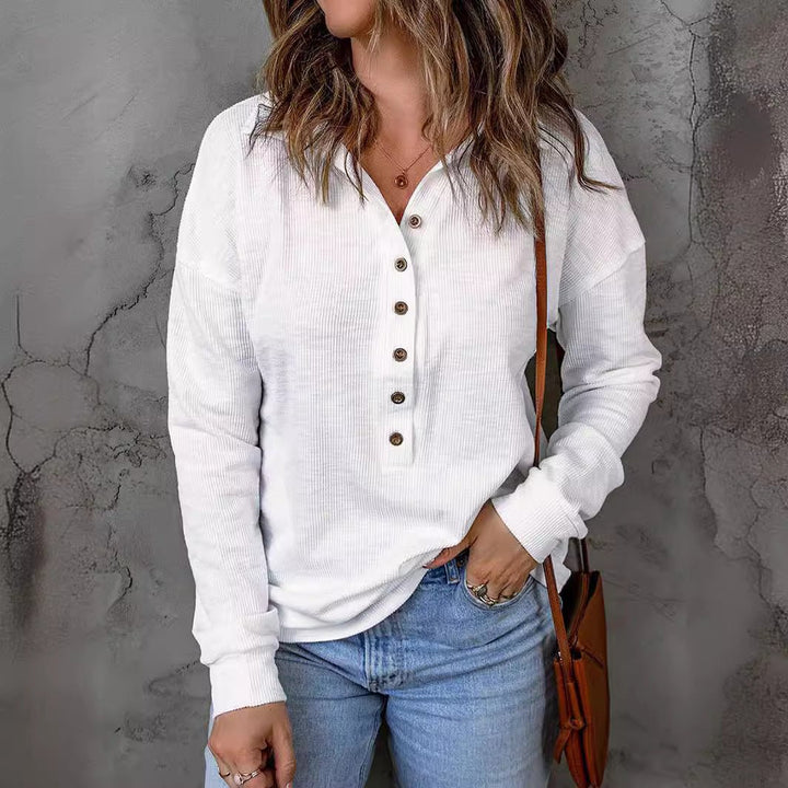 Saby | Timeless Buttoned Top